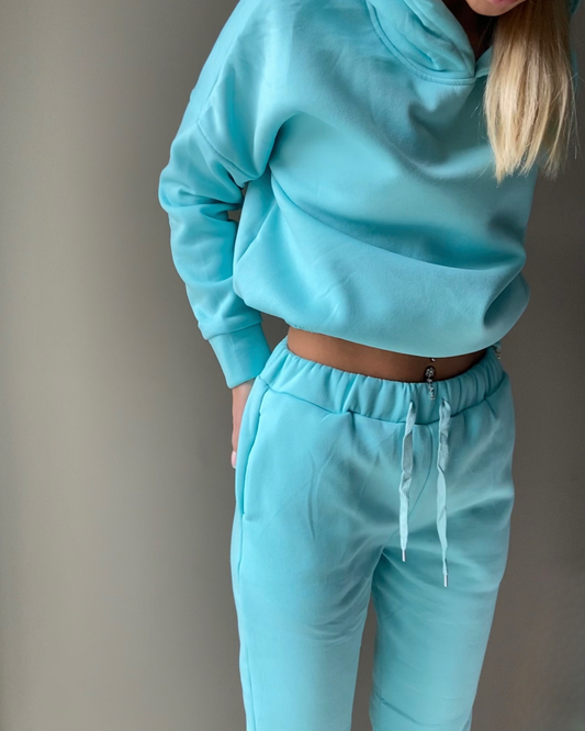 Tracksuit - Leyla